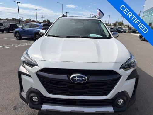 Crystal White Pearl 2023 Subaru Outback Touring XT