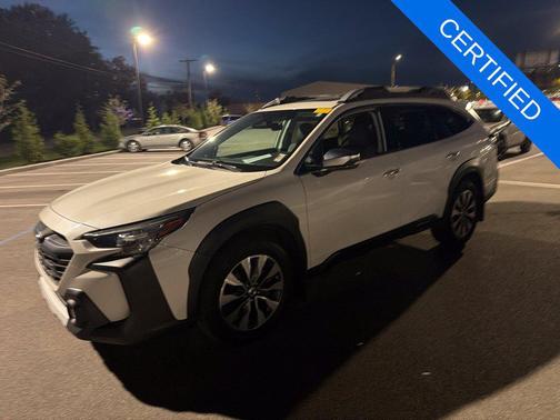 Crystal White Pearl 2023 Subaru Outback Touring XT