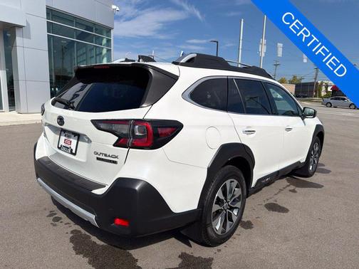 Crystal White Pearl 2023 Subaru Outback Touring XT