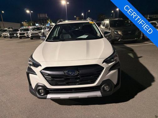 Crystal White Pearl 2023 Subaru Outback Touring XT