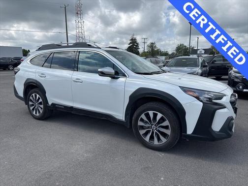 2023 Subaru Outback Touring