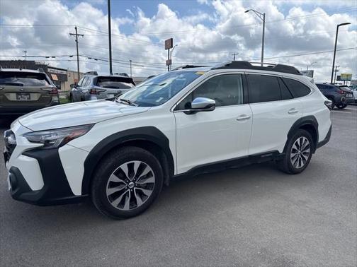 2023 Subaru Outback Touring
