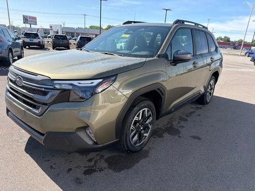 Autumn Green Metallic 2026 Subaru Forester Premium