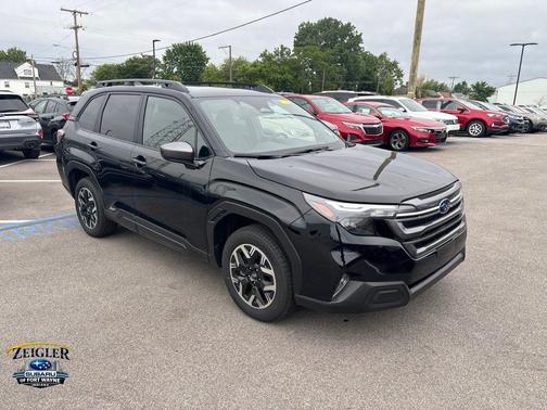 Crystal Black Silica 2025 Subaru Forester Premium