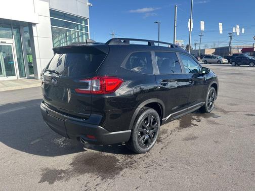 Crystal Black Silica 2026 Subaru Ascent Onyx Edition Touring 7-Passenger