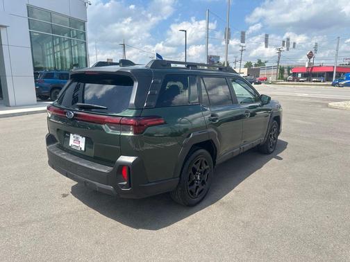 Deep Emerald Green Pearl 2026 Subaru Outback Limited