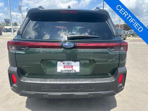 Deep Emerald Green Pearl 2026 Subaru Outback Limited