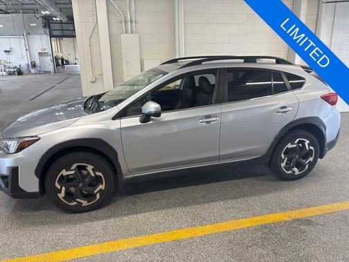 Ice Silver Metallic 2021 Subaru Crosstrek Limited