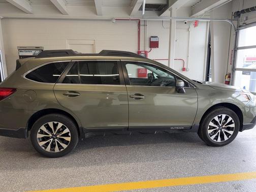 2017 Subaru Outback 3.6R Limited