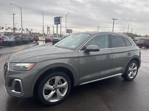 2023 Audi Q5 45 S line Premium Plus