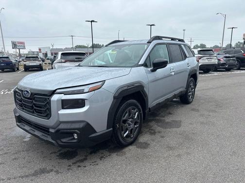 Ice Silver Metallic 2026 Subaru Outback Premium