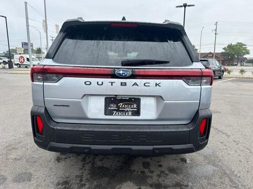 Ice Silver Metallic 2026 Subaru Outback Premium