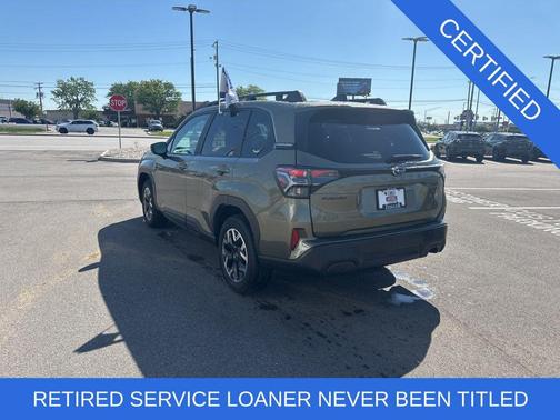 Autumn Green Metallic 2026 Subaru Forester Premium
