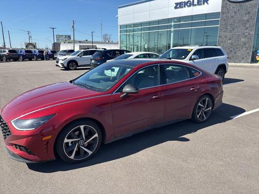 2023 Hyundai SONATA SEL Plus