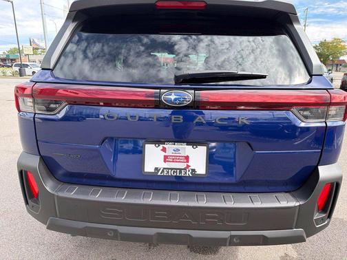 Sapphire Blue Pearl 2026 Subaru Outback Limited