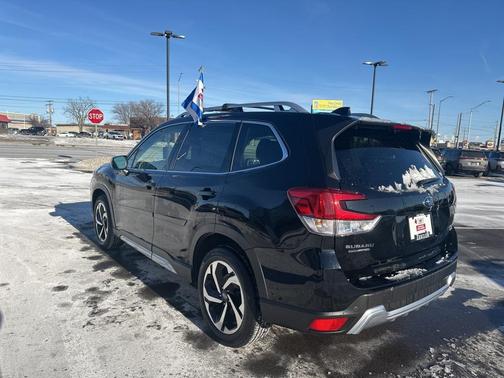 2023 Subaru Forester Touring