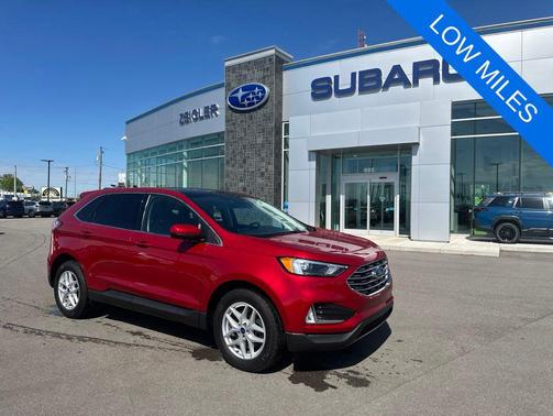Red Metallic 2022 Ford Edge SEL
