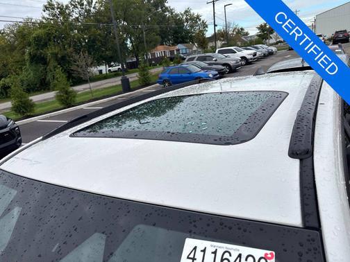 Crystal White Pearl 2025 Subaru Forester Hybrid Touring