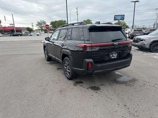 Crystal Black Silica 2026 Subaru Outback Premium