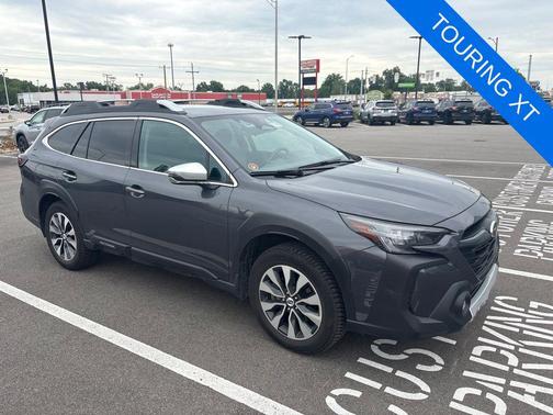 Magnetite Gray Metallic 2024 Subaru Outback Touring XT