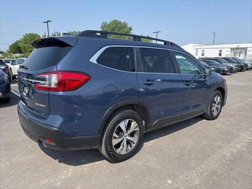 2023 Subaru Ascent Premium 8-Passenger