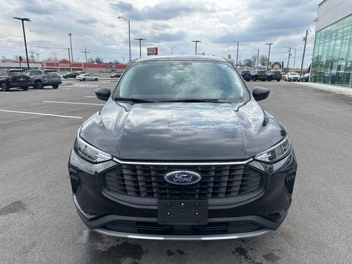 Black Metallic 2025 Ford Escape Active