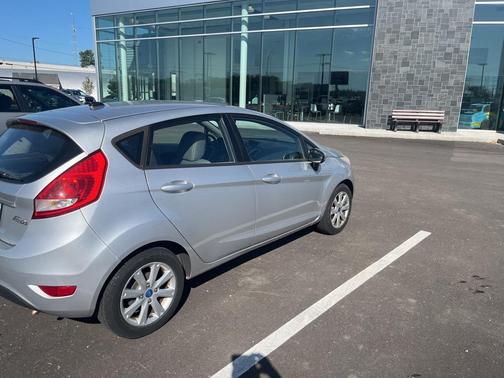 2012 Ford Fiesta SE