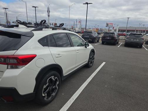 Crystal White Pearl 2023 Subaru Crosstrek Limited