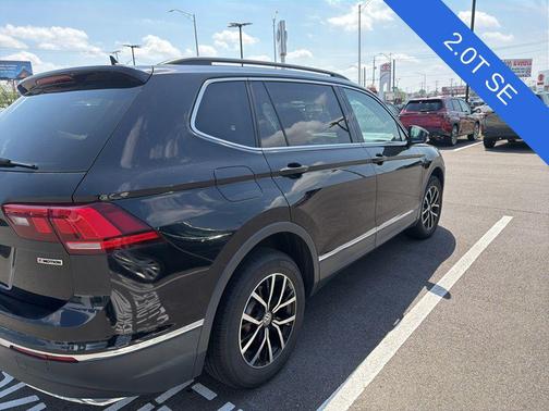 Black 2021 Volkswagen Tiguan 2.0T SE 4MOTION