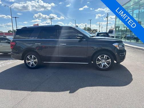 Dark Matter Metallic 2022 Ford Expedition Limited