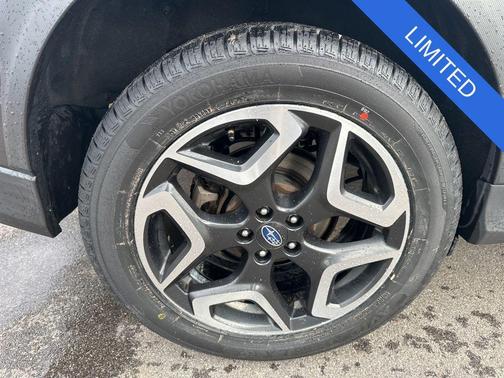 Dark Gray Metallic 2019 Subaru Crosstrek 2.0i Limited