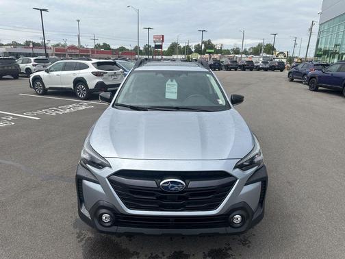 Ice Silver Metallic 2025 Subaru Outback Premium