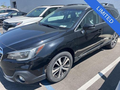 Crystal Black Silica 2019 Subaru Outback 2.5i Limited