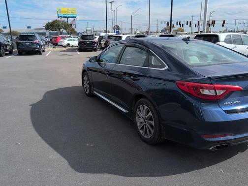 2017 Hyundai SONATA Sport