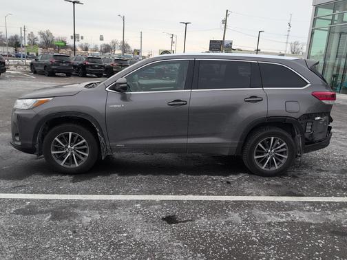 2018 Toyota Highlander Hybrid XLE