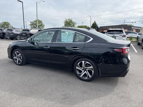 2022 Subaru Legacy Touring XT