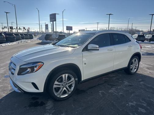 2015 Mercedes-Benz GLA-Class 4MATIC