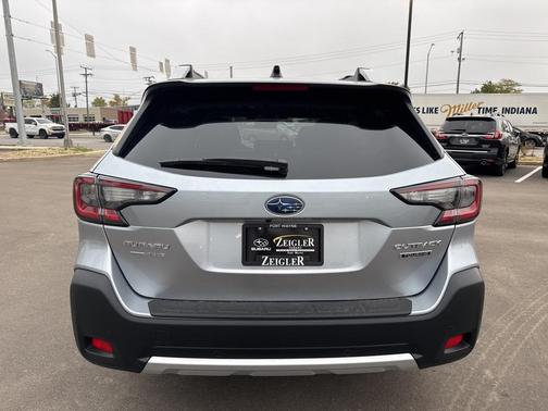 2025 Subaru Outback Touring