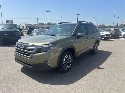 Autumn Green Metallic 2026 Subaru Forester Premium