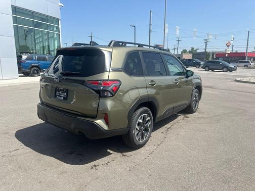 Autumn Green Metallic 2026 Subaru Forester Premium