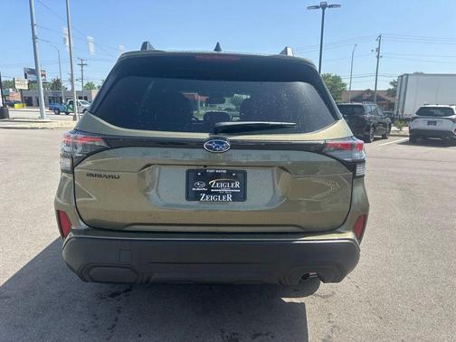 Autumn Green Metallic 2026 Subaru Forester Premium