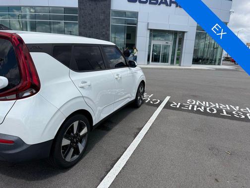 Snow White Pearl 2020 Kia Soul EX