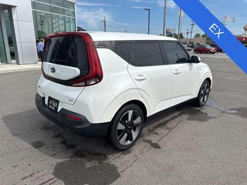 Snow White Pearl 2020 Kia Soul EX
