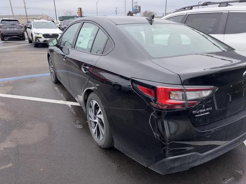 2025 Subaru Legacy Premium