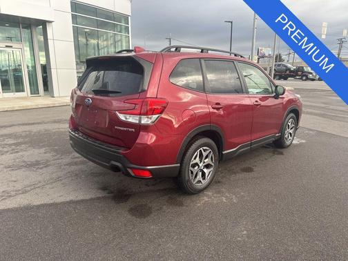 Crimson Red Pearl 2023 Subaru Forester Premium