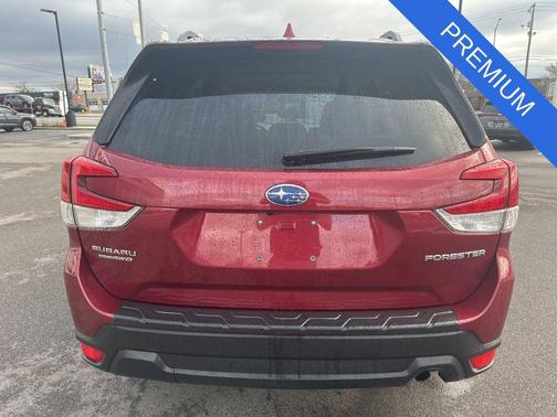 Crimson Red Pearl 2023 Subaru Forester Premium