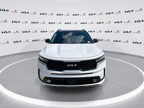 Glacial White Pearl 2023 Kia Sorento EX