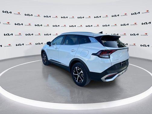 2024 Kia Sportage Hybrid EX