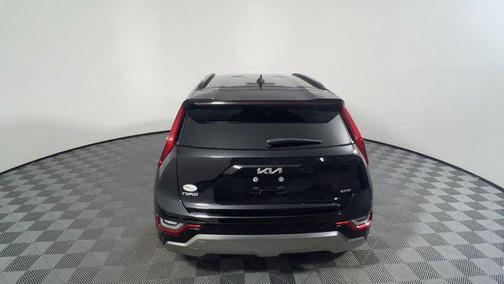 2025 Kia Niro Touring