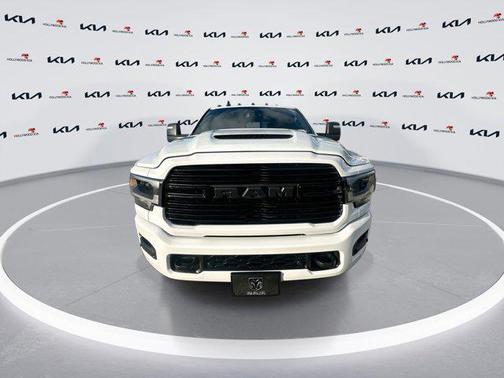 2024 RAM 2500 Laramie Crew Cab 4x4 6'4' Box